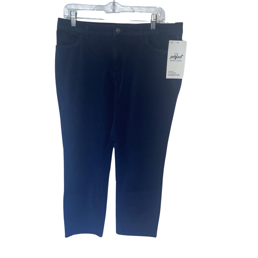 Dickie's Women's Rinsed Navy The Perfect Shape Skinny Fit Capri Pants Sz 10  NWT